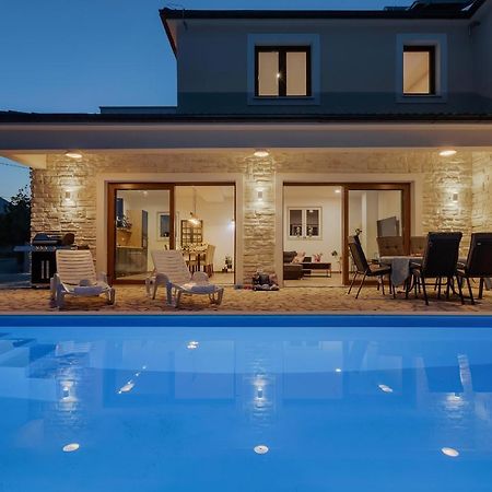 Charming Holiday Home Dolac In Rural Area With Pool Slime Екстер'єр фото