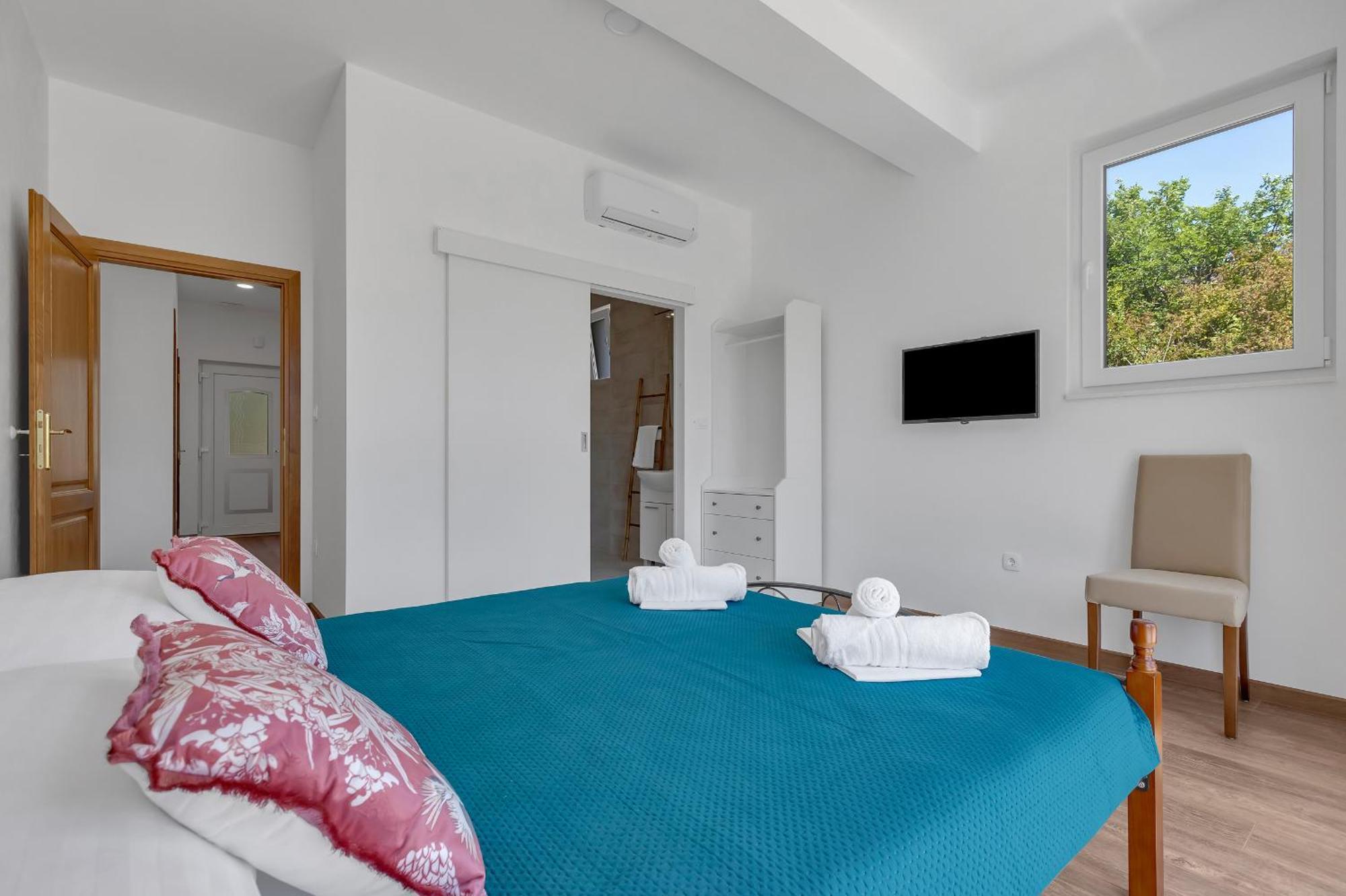 Charming Holiday Home Dolac In Rural Area With Pool Slime Екстер'єр фото